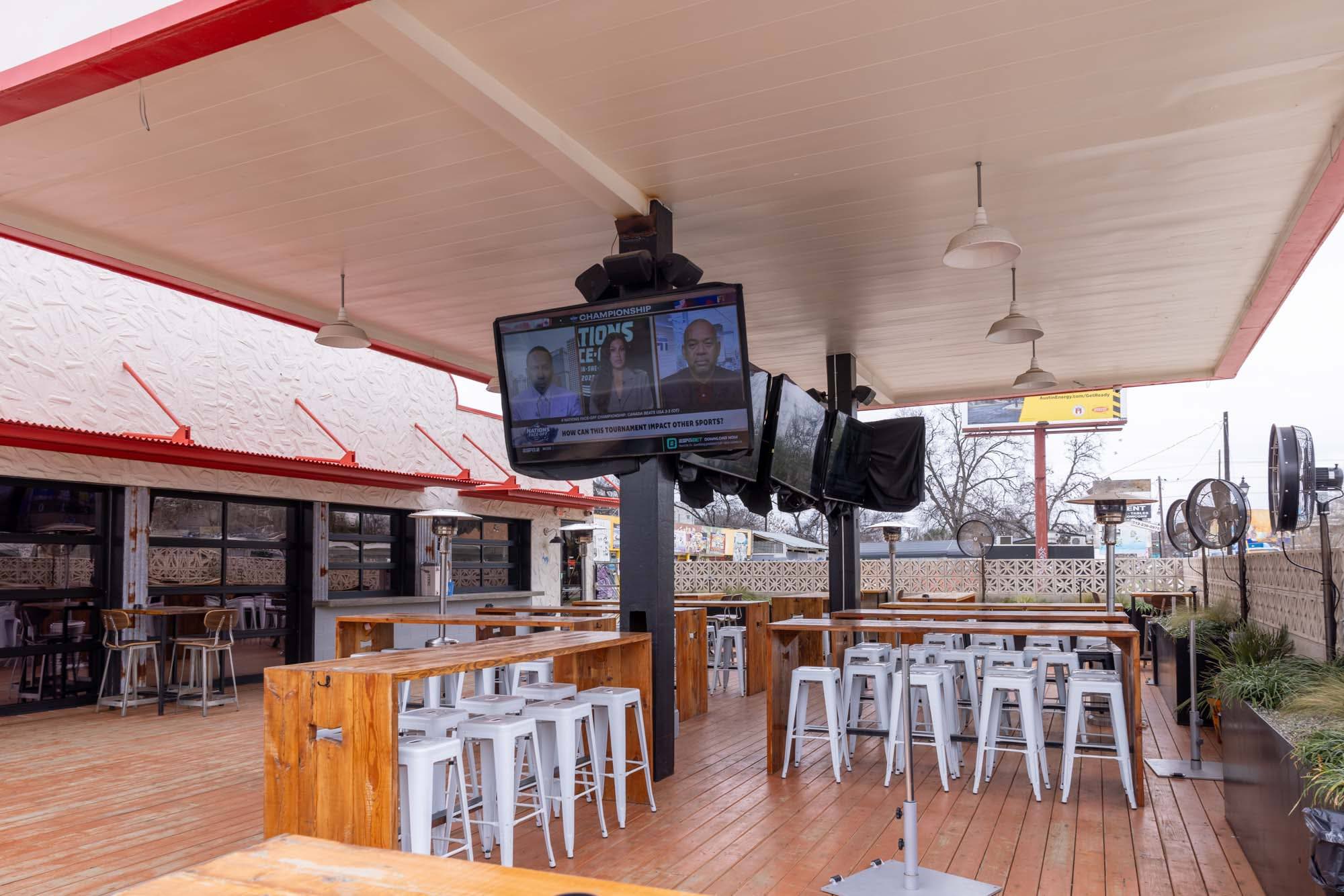 Chalmers covered patio