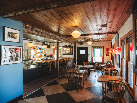Boni’s Bar Next Door