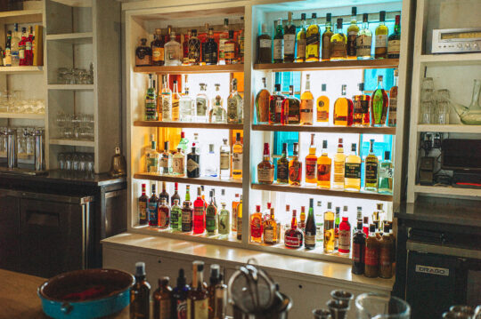 Boni’s Bar Next Door