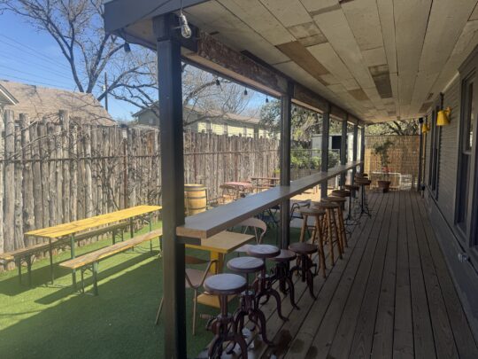 Boni’s Bar Next Door