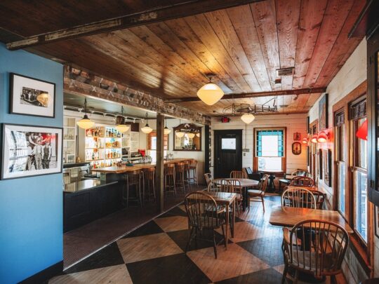 Boni’s Bar Next Door